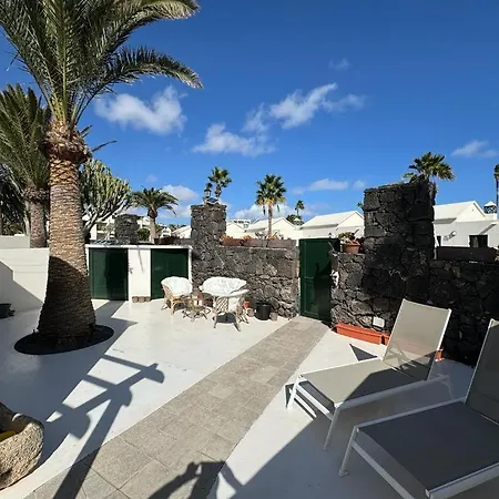 Luxury Playa Roca 度假居