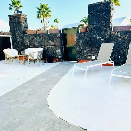 Luxury Playa Roca * קוסטה טגוויסה