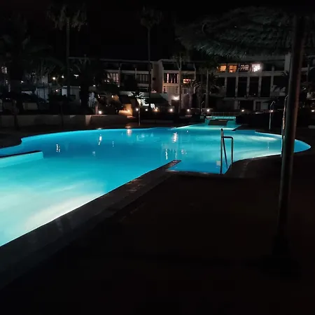 度假居 Luxury Playa Roca *